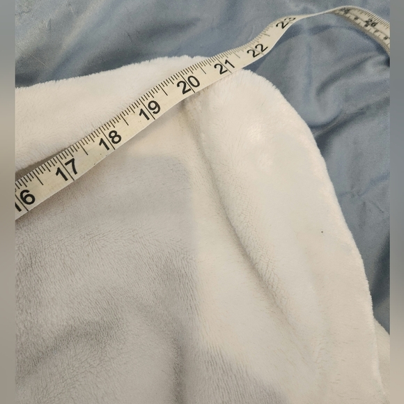 PJ Salvage robe - Picture 5 of 6